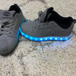 Heelys Roller Shoes